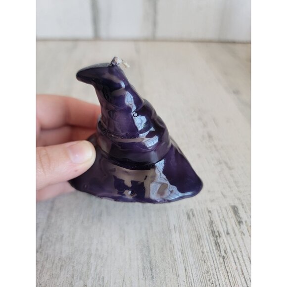 Unique Edge holding candle witch face Halloween decor - Picture 4 of 5